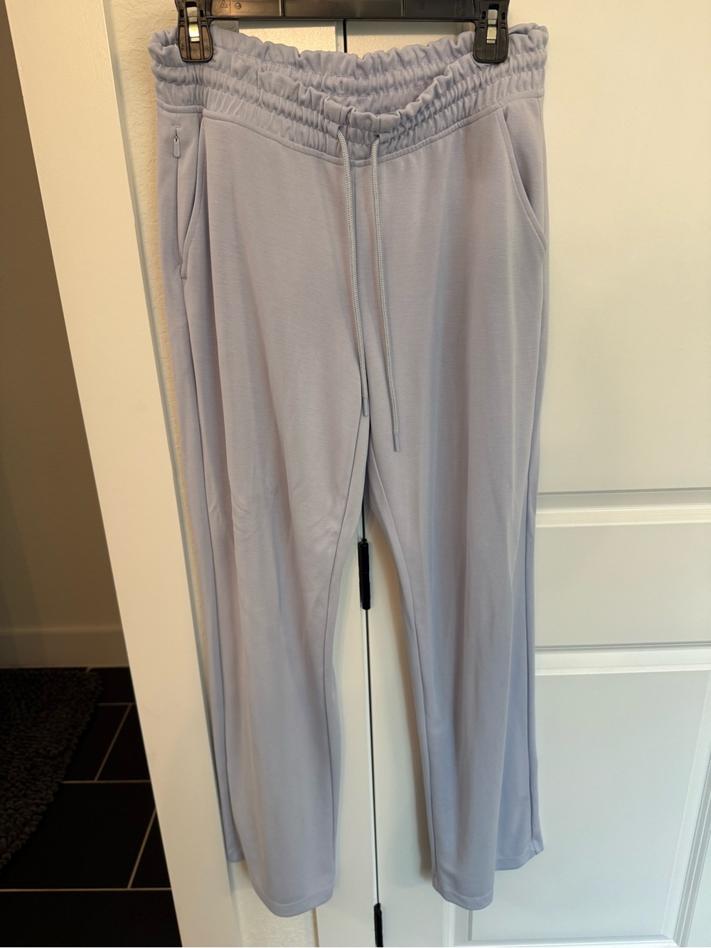 Athleta Light Light blue women’s Drawstring Joggers